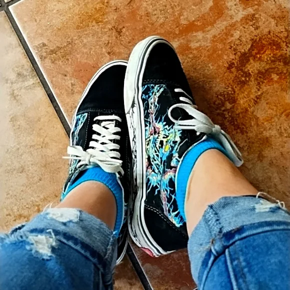 Van's size 6, electric blue and yellow skull shoes - Main Image